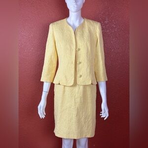 Positive Attitude Yellow Textured Suit